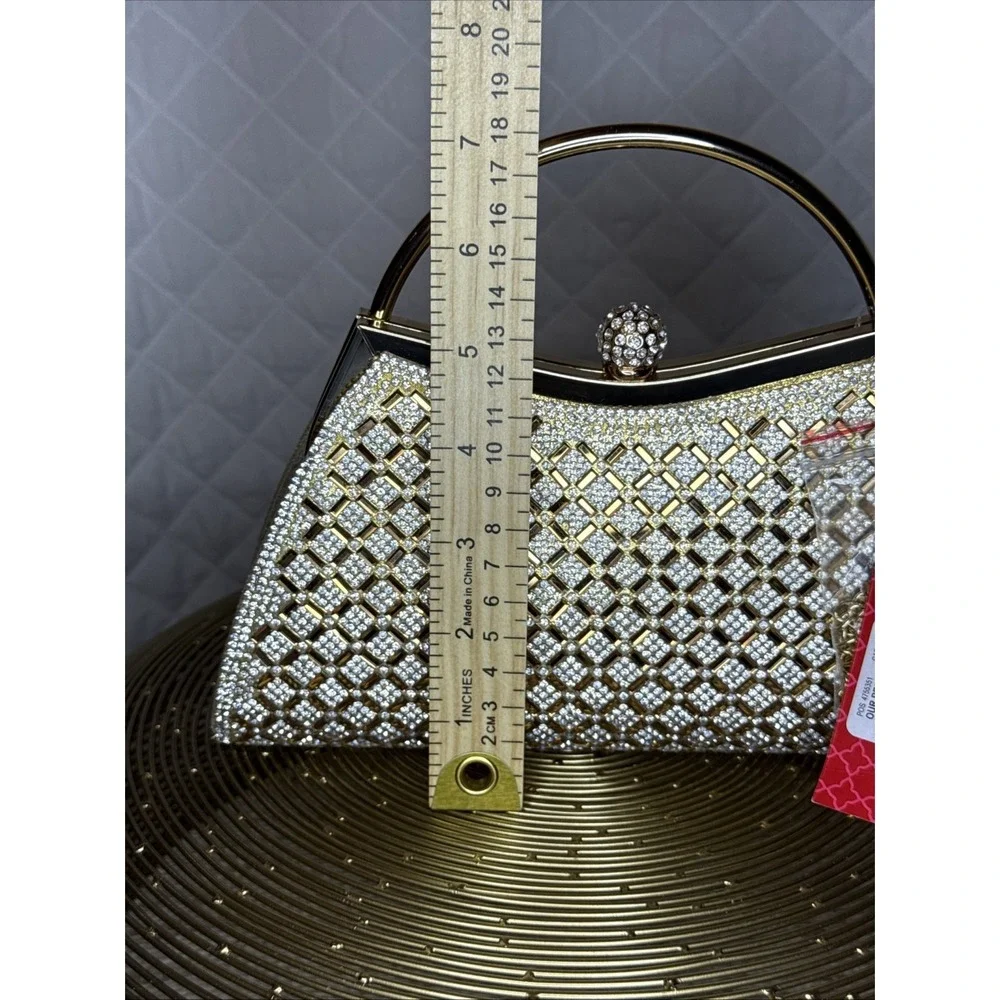 New with Tags Women’s Evening Bag Gala Gold Rhinestone Clutch Detachable‎ Strap